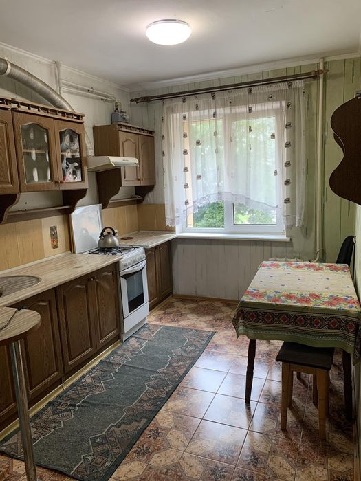 Продаж 3к на вул Фабрична