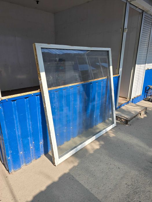 металлопластиковое окно двухкамерное двери