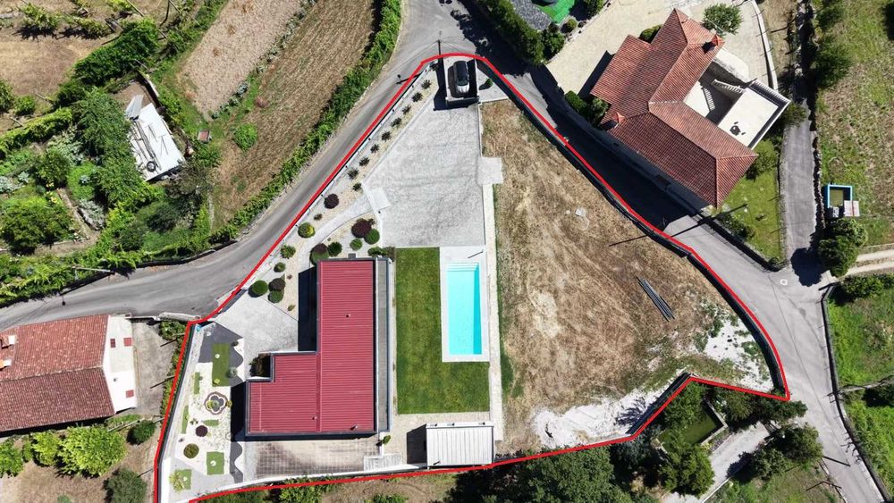 Moradia Térrea T3 com Piscina
