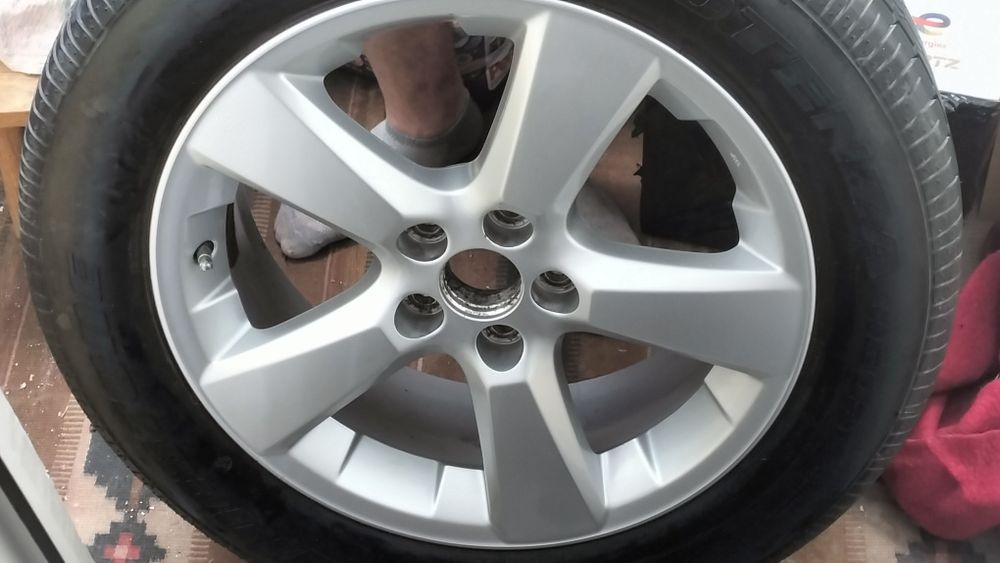 Lexus RX 350 запаска оригинал R18 235/55 полноразмерное колесо