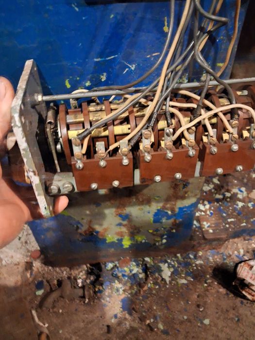 Продам електромотор трох обертів