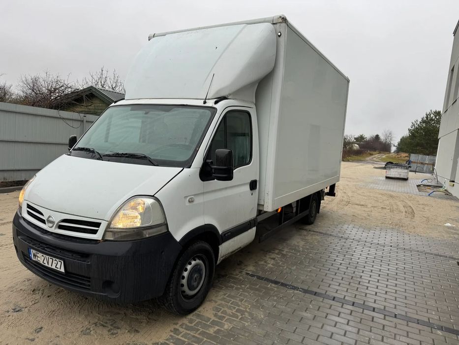 Nissan Interstar  Nissan Interstar, Winda Kontener