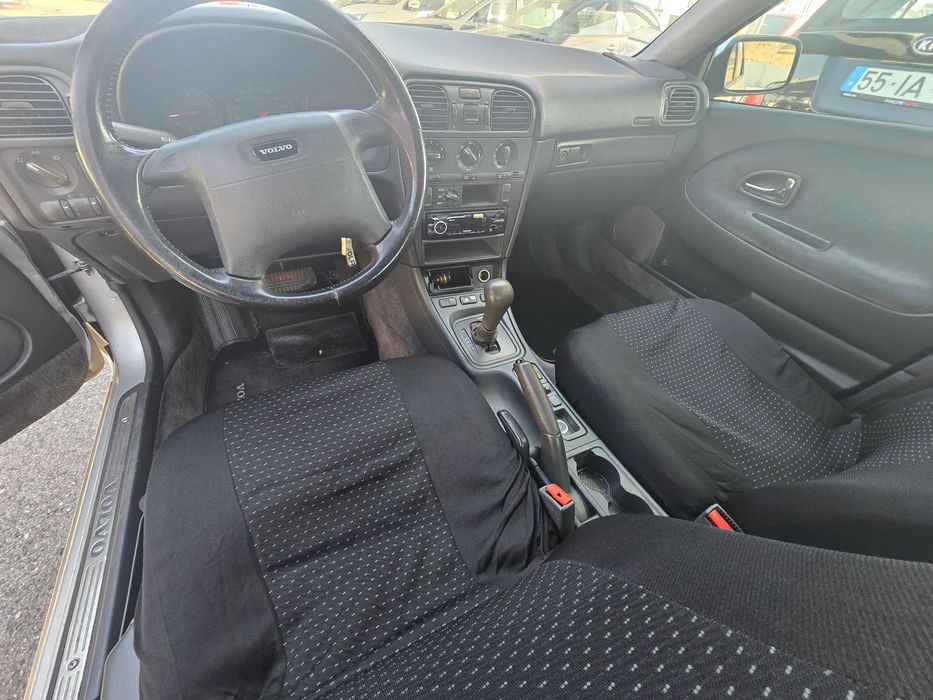 Volvo S40