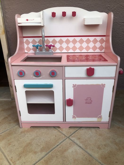 Cozinha menina usada