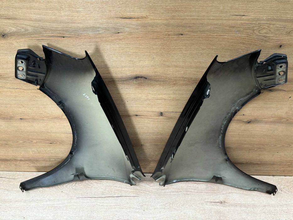 Błotnik przedni lewy prawy Volkswagen Polo Lift kolor lo41