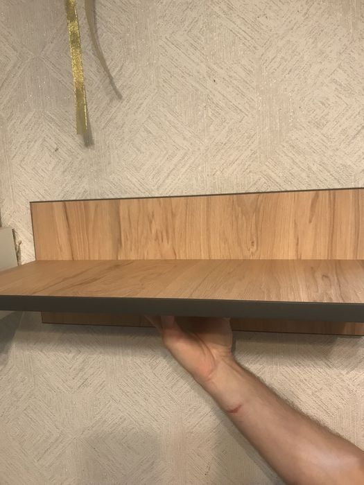 Полка ДСП -300 грн