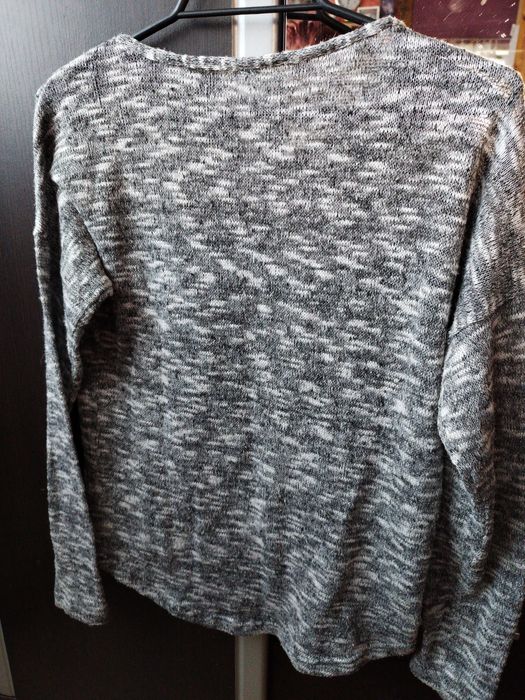 Sweterek rozm .S/M