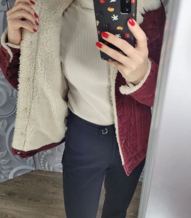 Стильна курточка