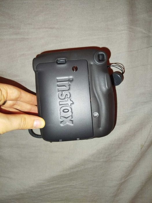 camara instax 11 preta