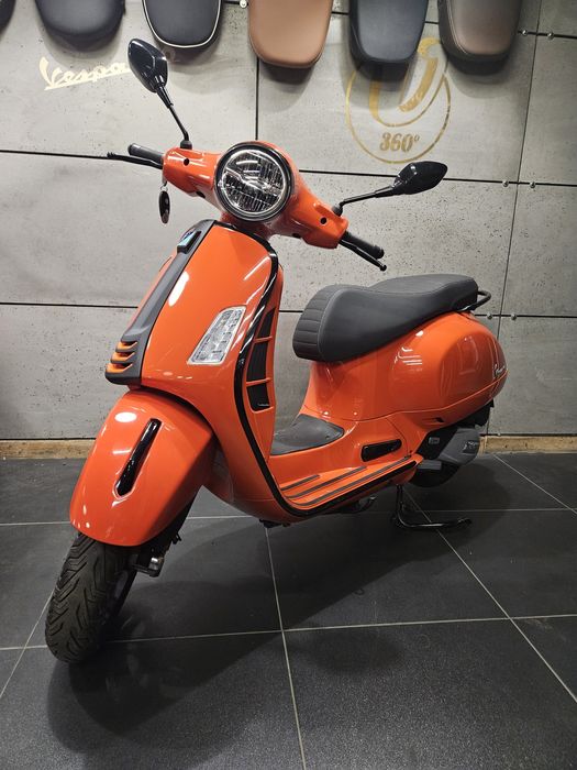 Vespa GTS 125 rok 2023 VESPA360 Warszawa