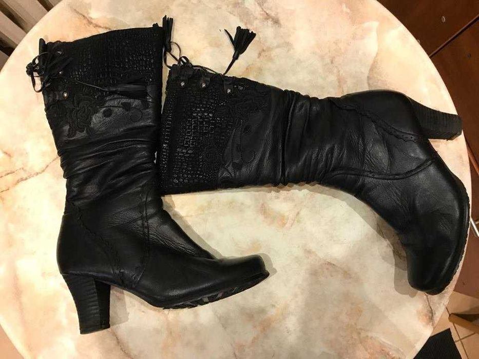 Сапоги- полусапожки женские зимние фирмы Fancy размер 39