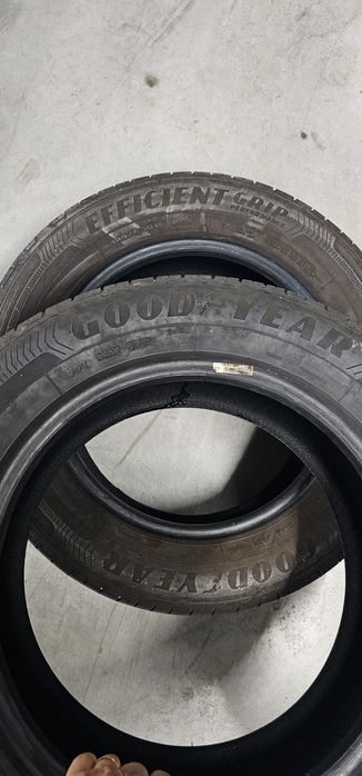 2 pneus good year 195 / 65 / R15.
