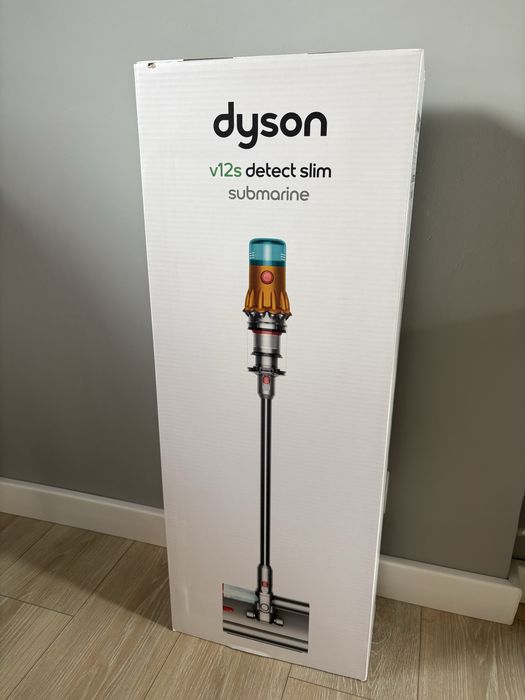 Nowy dyson v12s