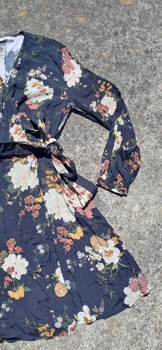 Vestido florido Mango XS
