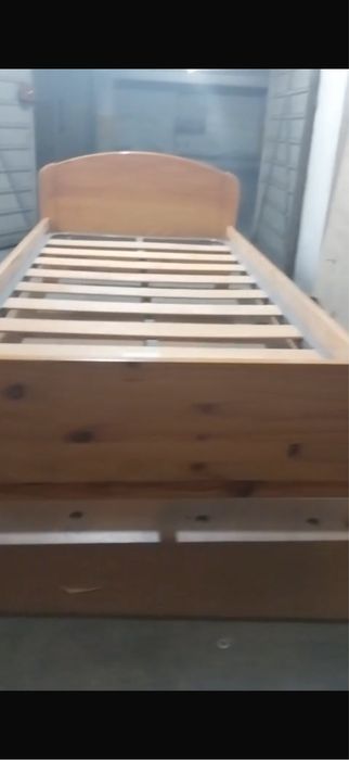 Cama com colchao solteiro