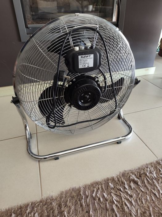 Ventoinha de chão Kunft 50cm de 110W