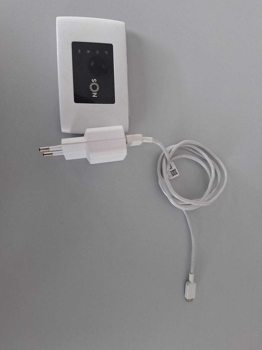 Hostspot Router ZTE MODEL IMF 920 U com carregador423597028515532801