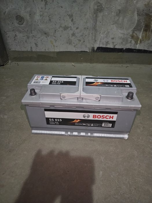 Автомобильный аккумулятор Bosch S5015 110Ah 920A