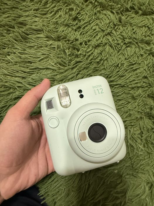 камера instax mini 12