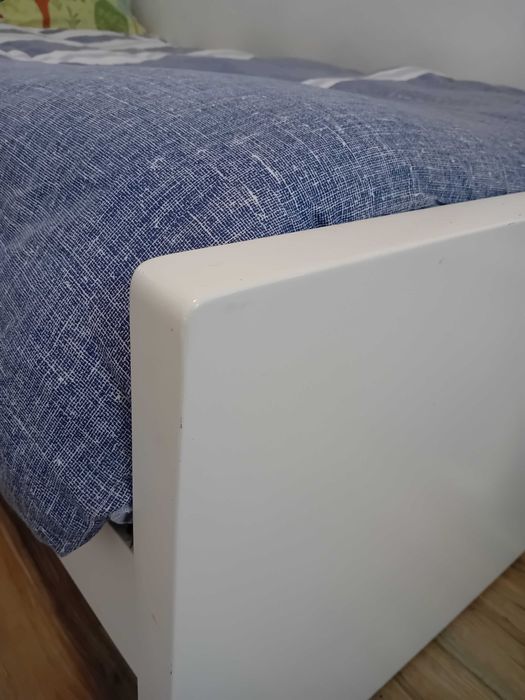 Cama Individual com estrado