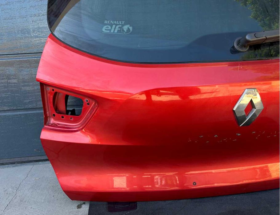 Кришка багажника ляда скло ляди Renault Kadjar Рено Каджар  901002847R