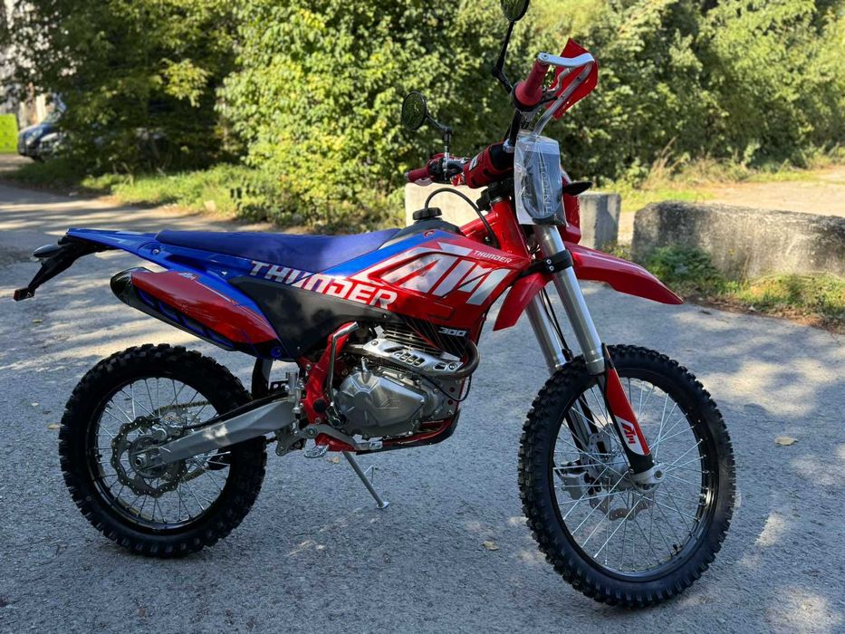 Мотоцикл Apollo THUNDER 300