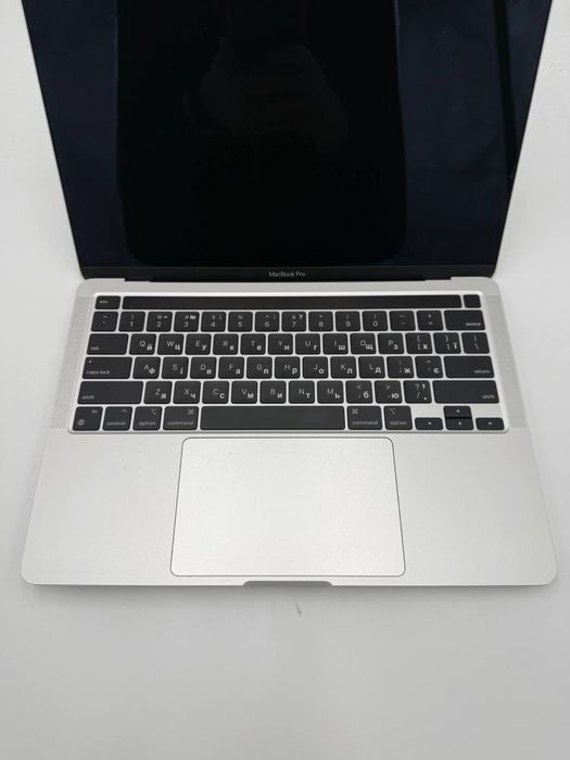 MacBook Pro 13 M2 24/256Gb Silver 15 циклів A-