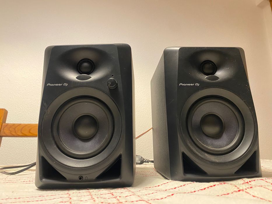 Colunas Pioneer Pro/DJ DM-40D