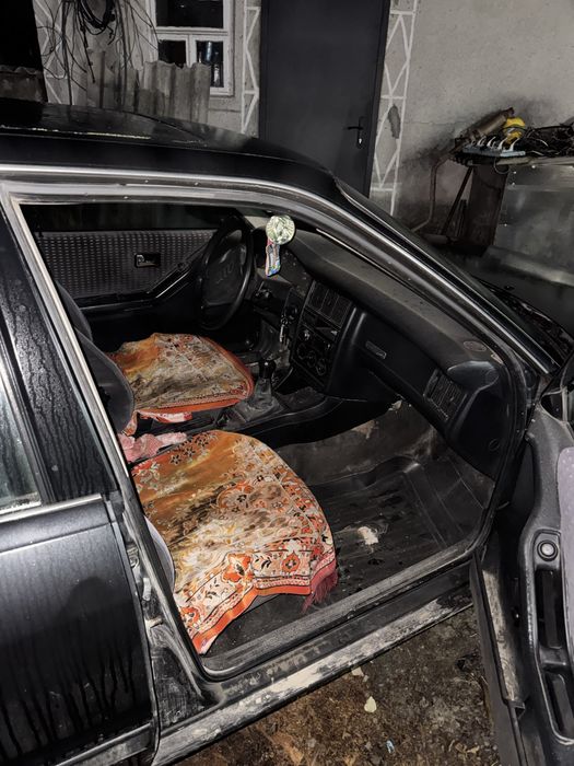 Продам Audi 80 на ходу