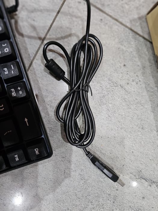 Klawiatura gemingowa mechaniczna podswietlana