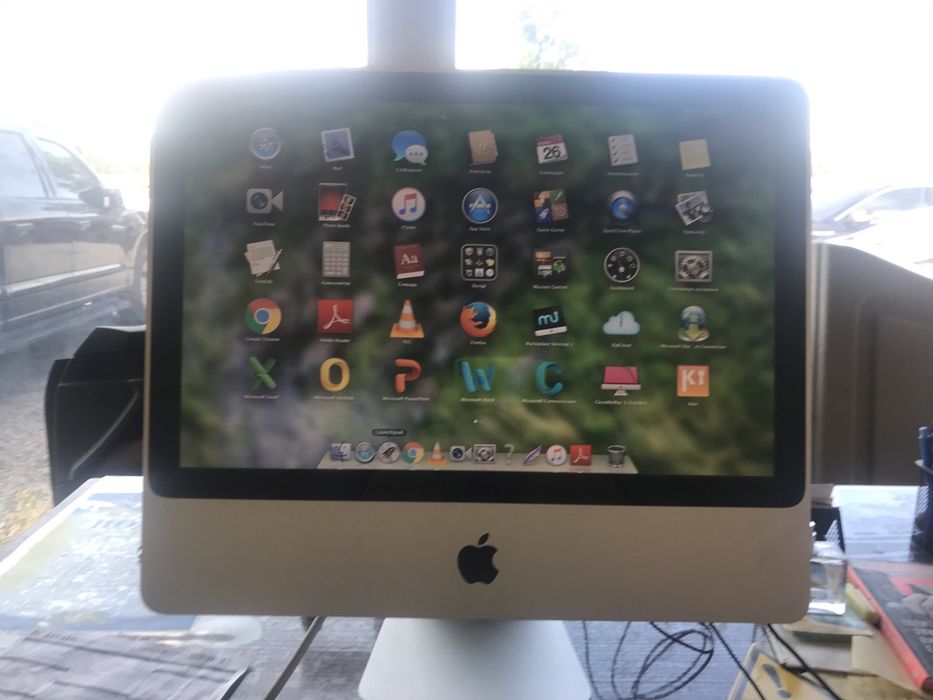 I Mac Apple,системний моноблок,3/250Gb,гарний стан,все працює