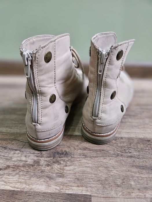 Buty zamszowe 38 ocieplane damskie
