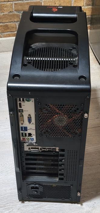 PC Gaming ASUS Z77 i7-2600k 16Gb RX580-8Gb SSD HP Pro 256Gb Water Cool