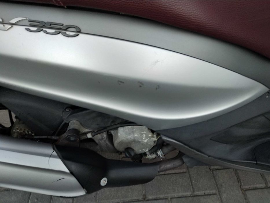 Скутер Piaggio Beverly 350 Sport Touring 2012 мощный  33л.с. инжектор