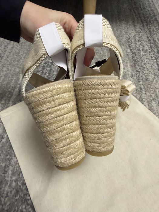 Босоніжки zara 39 танкетка боссоножки