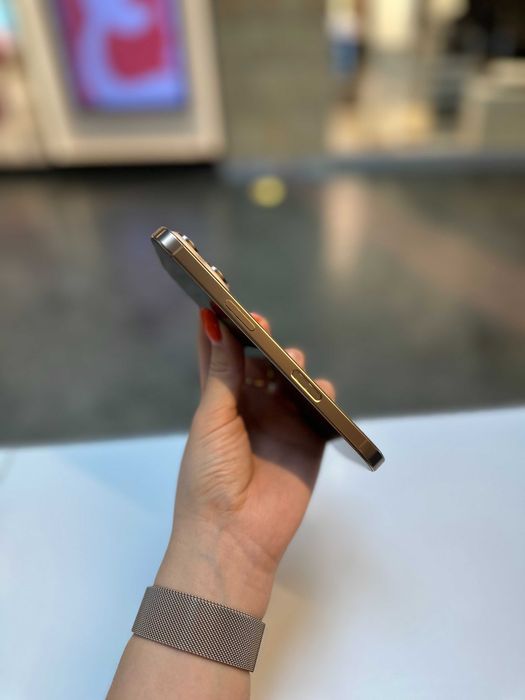 ŚWIETNA OKAZJA!/iPhone 16 Pro 128GB/gwarancja 24 msc/ZŁOTE TARASY