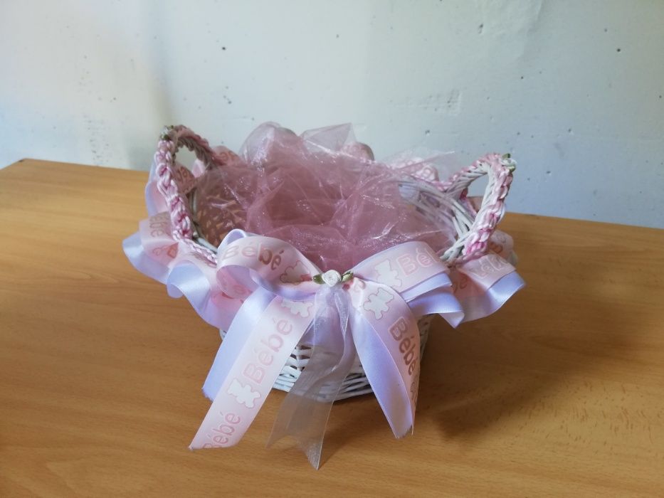 Cesta decorada para brindes