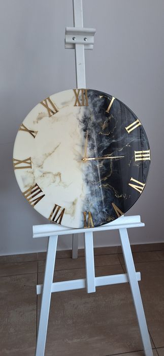 Zegar z zywicy epoksydowej 60 cm dostępny od reki