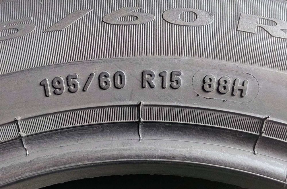 Шини літні R15 195/60 Pirelli Cinturato P1 Verde