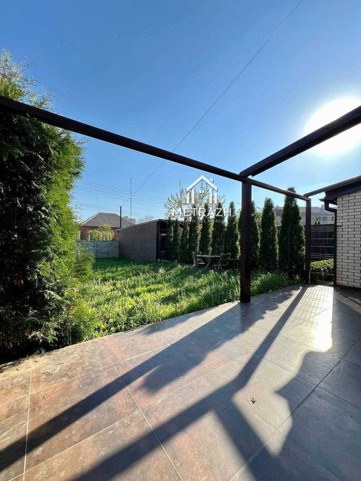 Дом в городе Таунхаус 200 м2 Автономное отопление Новый ремонт