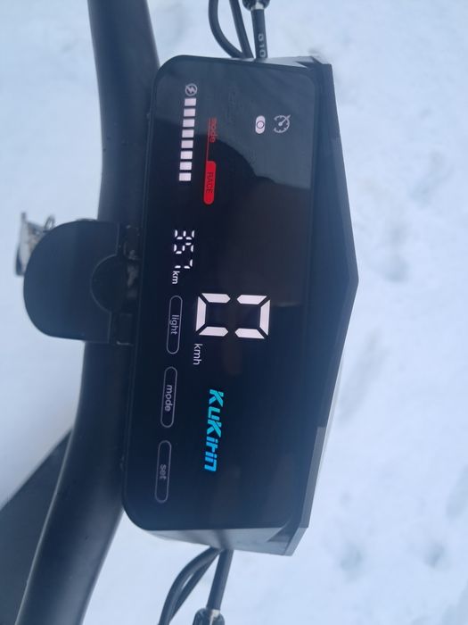 Hulajnoga elektryczna kukirin g2