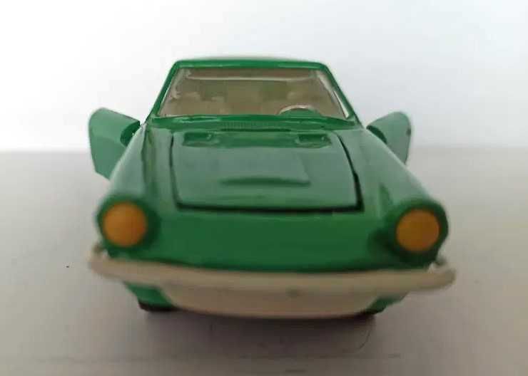 Колекційна модель автомобіля Maseratti mistral coupe. 1:43 CCCР