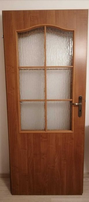 Drzwi wewnętrzne – 4 sztuki, 199,5x74,5; 198,5/199,5/200,9x85 cm