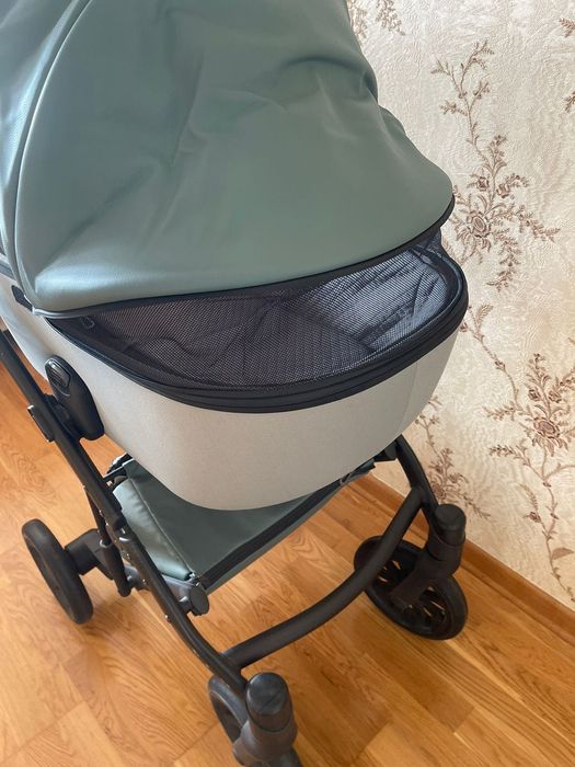 Продам коляску Anex