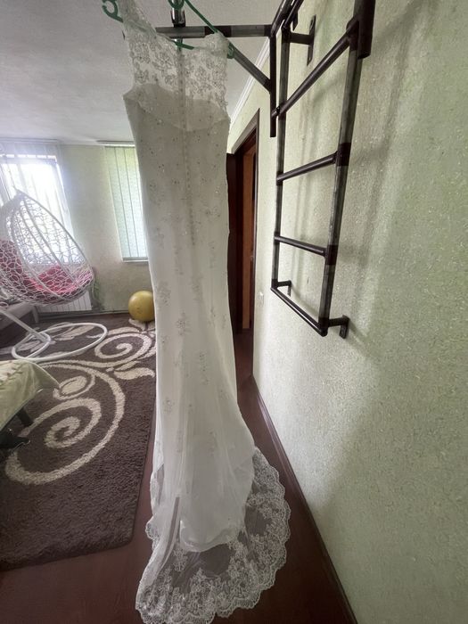 Весільне плаття S