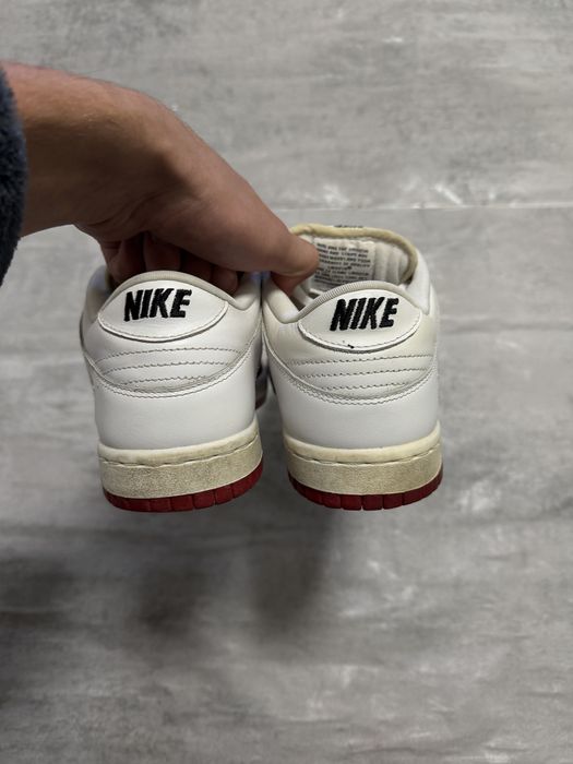 Nike sb dunk low supreme