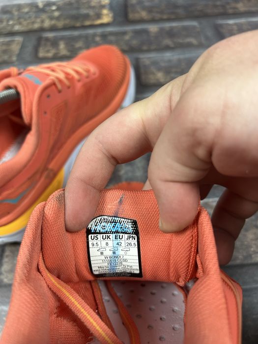 Кросівки Hoka Bondi 7 42 розмір оригінал