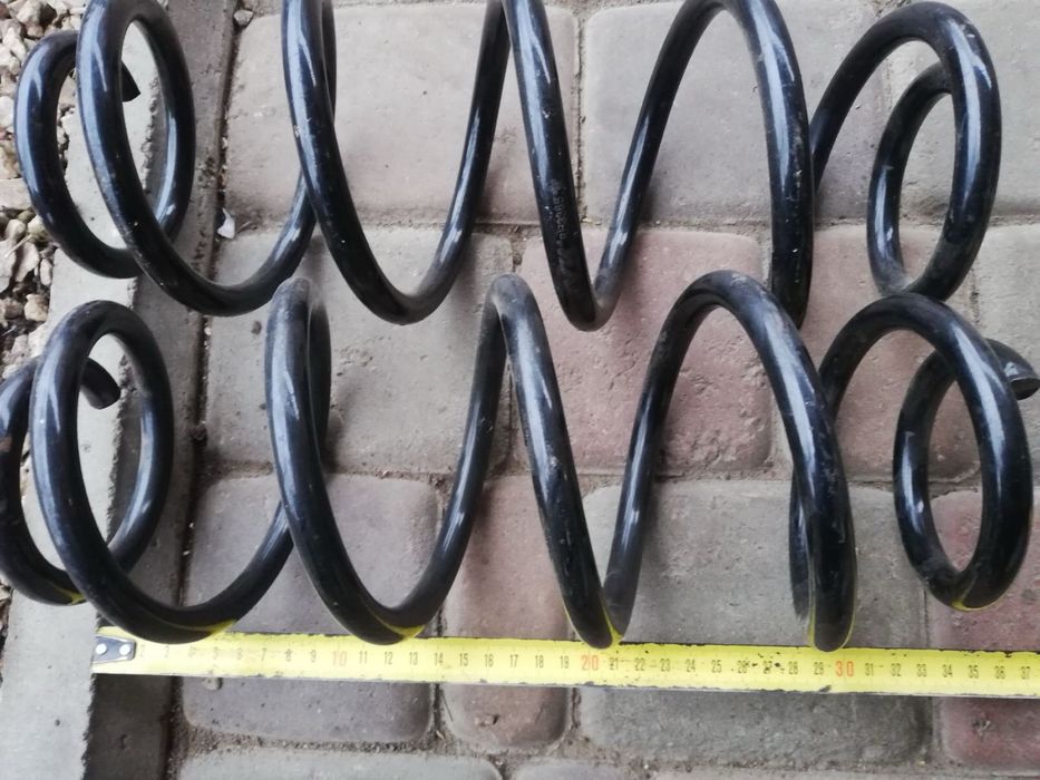 Пружини на Ауді А6 передні