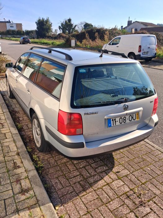 vendo volkswagen passat variante tdi 115