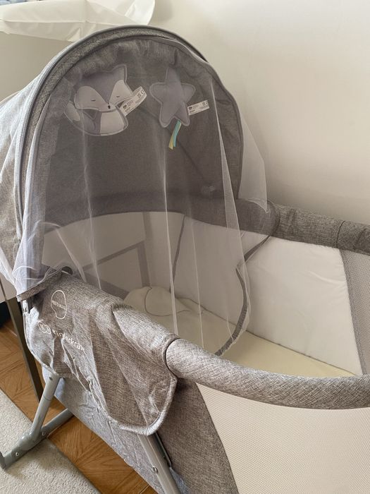Mini berco kinderkraft com mosquiteiro
